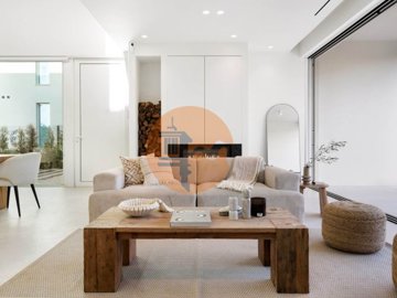 id13359701-0000-0500-0000-0000153dad20