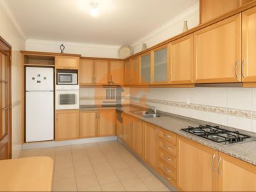 idf0e37f01-0000-0500-0000-000016980be7