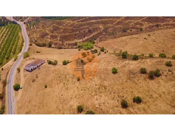 Image No.46-3 Bed Farmhouse for sale