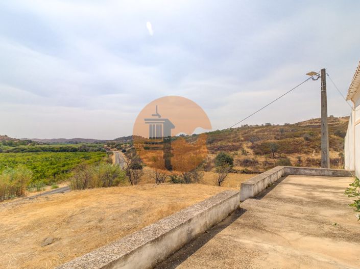 Image No.7-3 Bed Farmhouse for sale