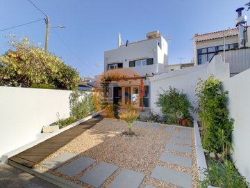 id6292a701-0000-0500-0000-000016efd633