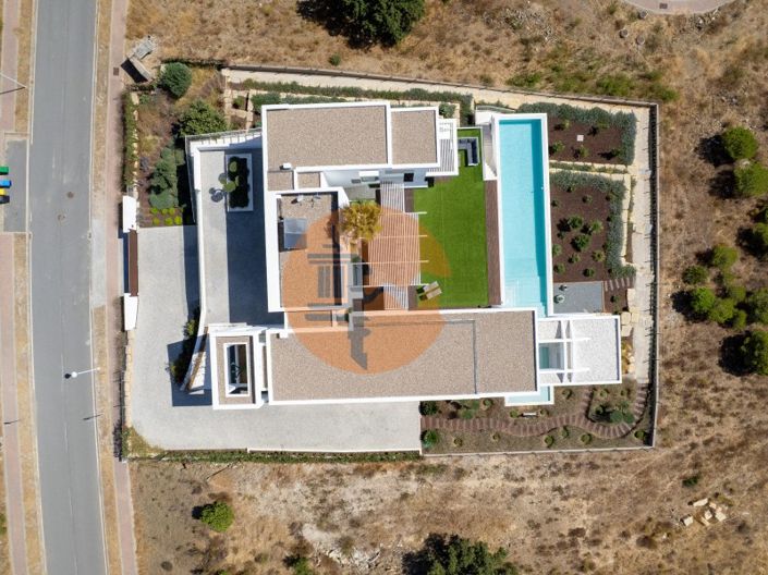 Image No.2-Maison de 5 chambres à vendre à Vila Real de Santo António