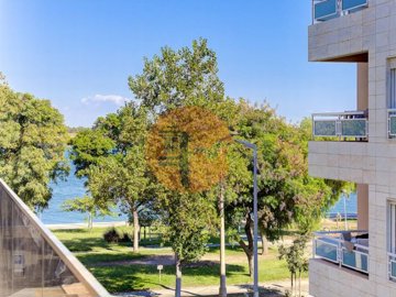 id0ad9a401-0000-0500-0000-0000173989e4