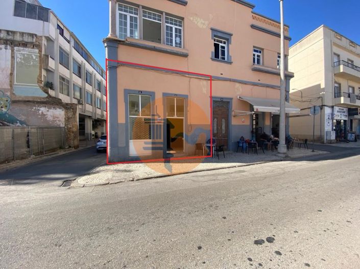 Image No.2-Commercial à vendre à Olhão