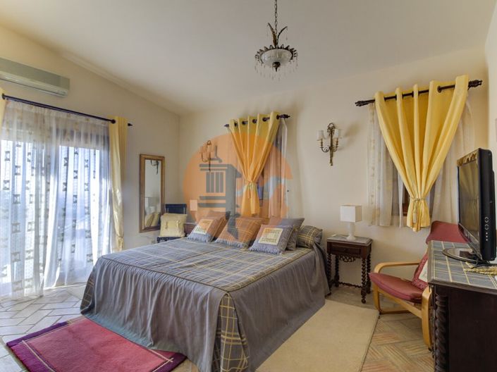 Image No.47-Maison de 4 chambres à vendre à Faro City