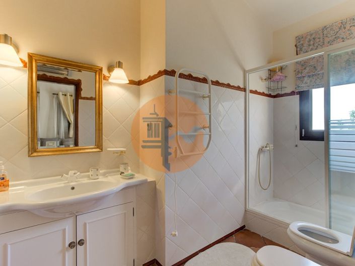 Image No.49-Maison de 4 chambres à vendre à Faro City