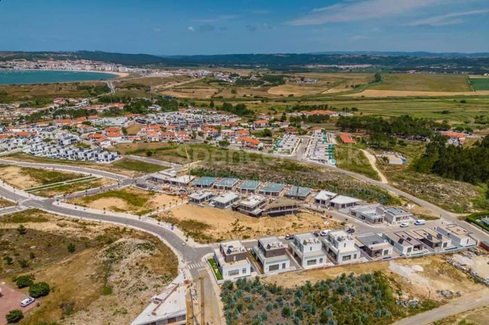 Image No.8-Maison de 2 chambres à vendre à Salir do Porto