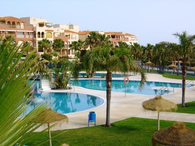 Image No.34-5 Bed Townhouse for sale