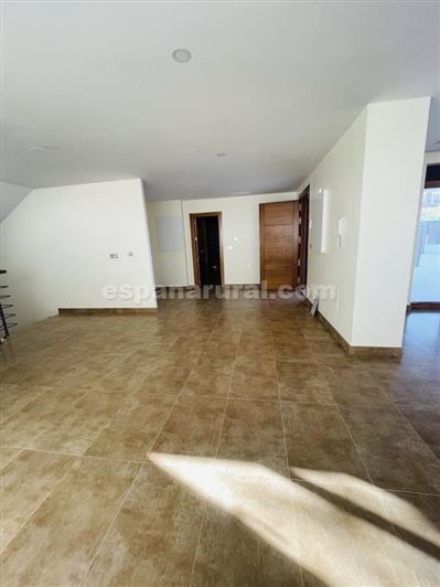 Image No.8-5 Bed Villa for sale