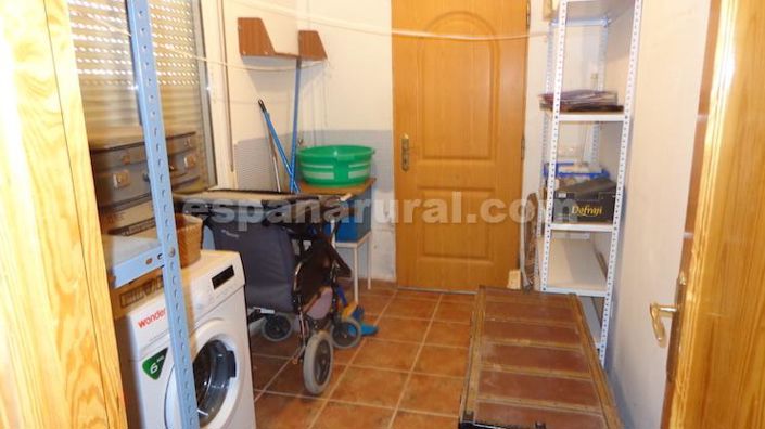 Image No.10-2 Bed Villa for sale