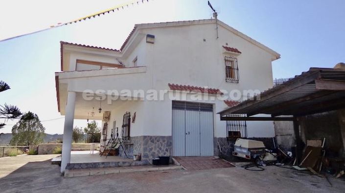 Image No.2-3 Bed Villa for sale