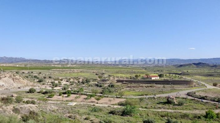 Image No.24-3 Bed Villa for sale