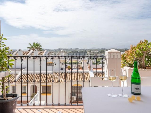 Image No.17-4 Bed Apartment for sale