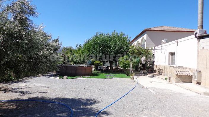 Image No.24-Maison de campagne de 4 chambres à vendre à Almeria