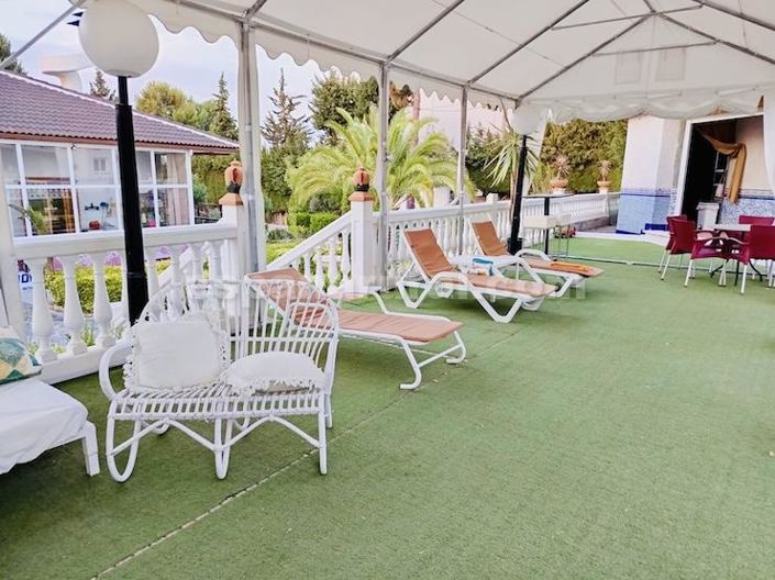 Image No.20-5 Bed Villa for sale