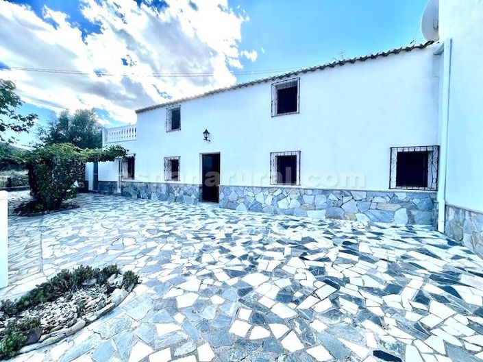 Image No.2-Maison de campagne de 6 chambres à vendre à Almeria