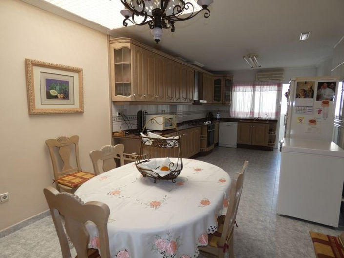 Image No.13-Villa de 4 chambres à vendre à Alicante