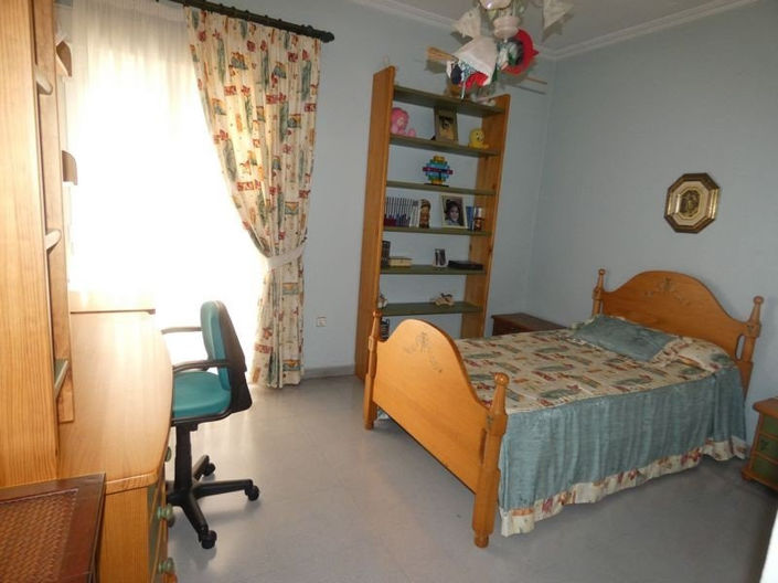 Image No.26-Villa de 4 chambres à vendre à Alicante