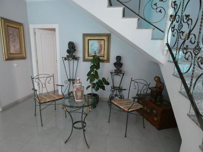 Image No.7-Villa de 4 chambres à vendre à Alicante