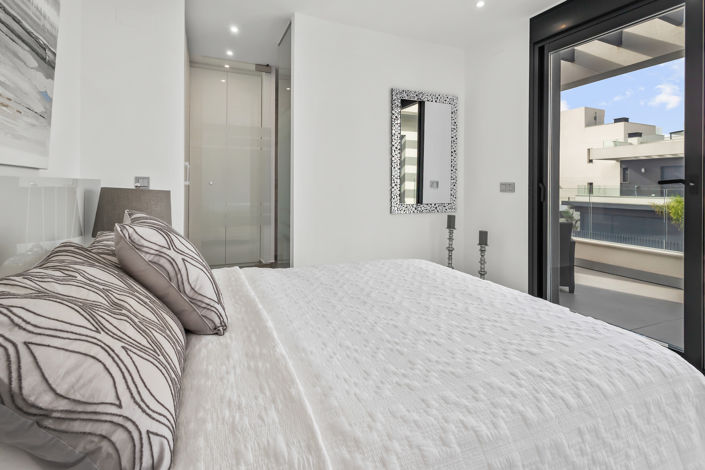 Image No.13-Villa de 4 chambres à vendre à Alicante