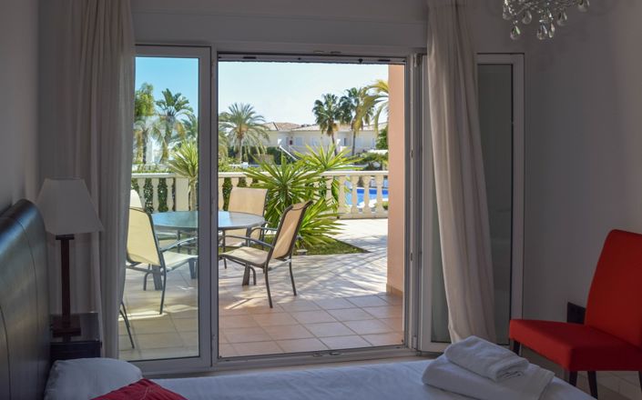 Image No.20-1 Bed Apartment for sale