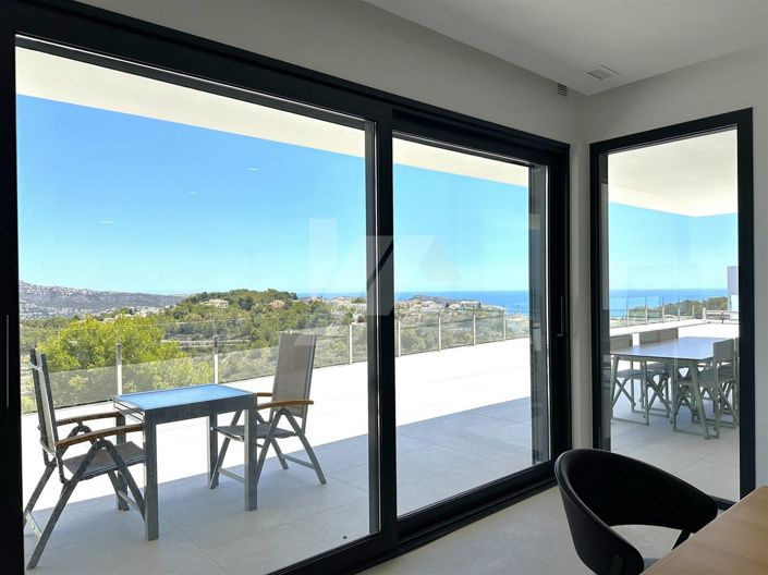 Image No.13-4 Bed Villa for sale