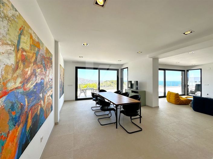 Image No.14-4 Bed Villa for sale