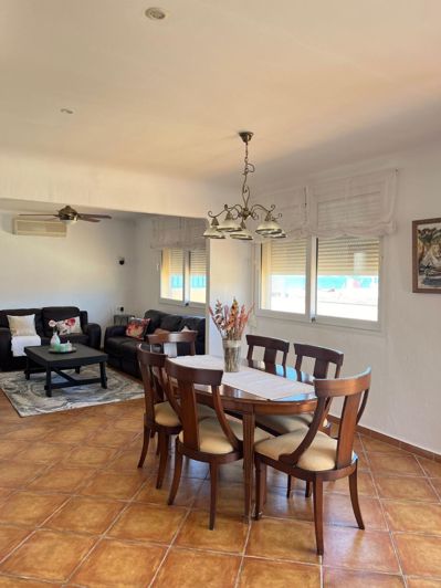 Image No.15-4 Bed Apartment for sale