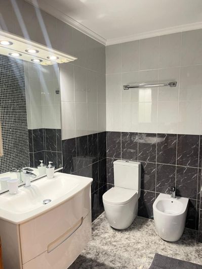 Image No.18-4 Bed Apartment for sale