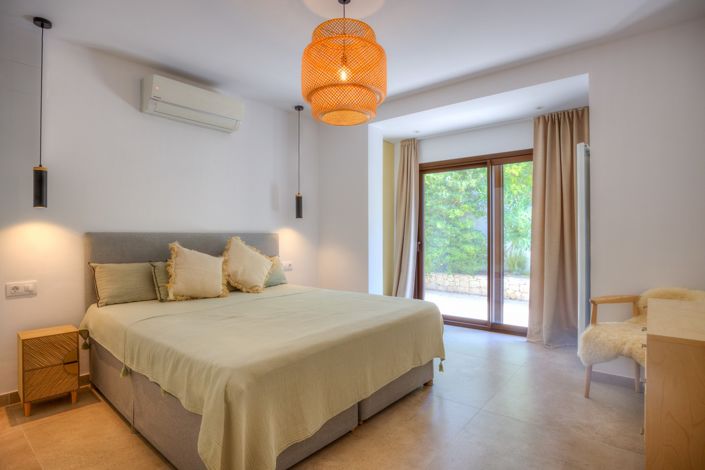 Image No.33-4 Bed Villa for sale