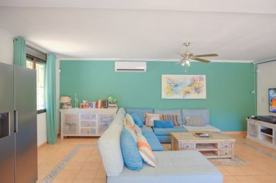 o1j5h52lmi1m3618q8f04avk8l42r