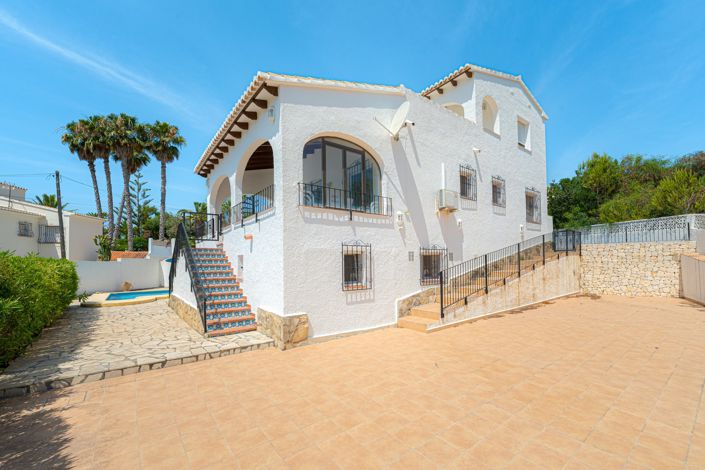 Image No.7-6 Bed Villa for sale