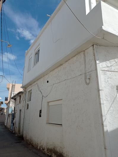 Image No.4-2 Bed House for sale