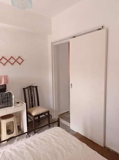 Image No.8-2 Bed House for sale