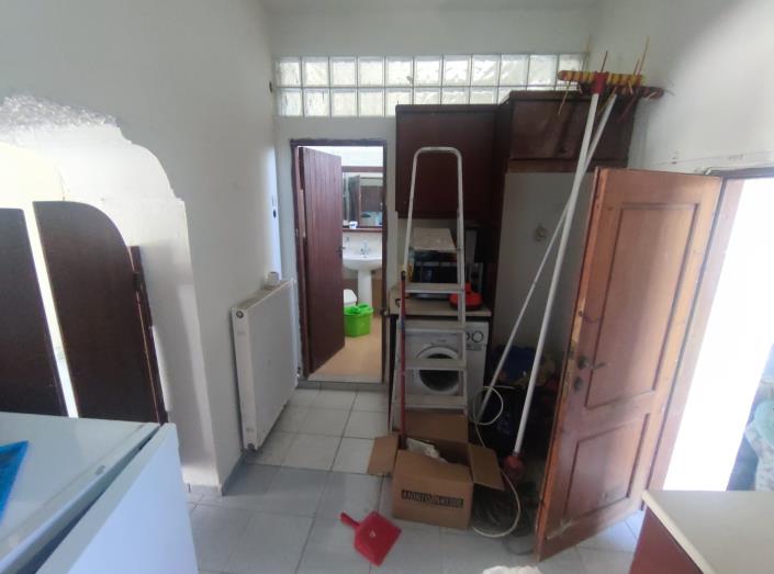 Image No.11-1 Bed House for sale