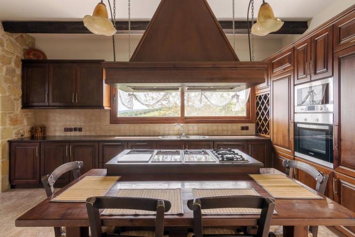 Image No.15-6 Bed Villa for sale