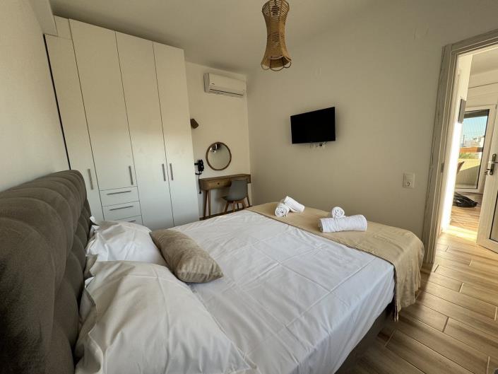 Image No.11-1 Bed Apartment for sale