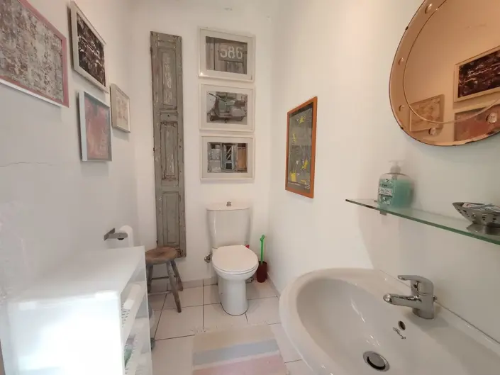 Image No.4-2 Bed Maisonette for sale