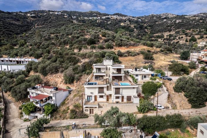 Image No.35-12 Bed Maisonette for sale