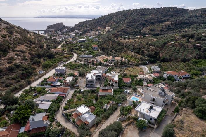 Image No.36-12 Bed Maisonette for sale