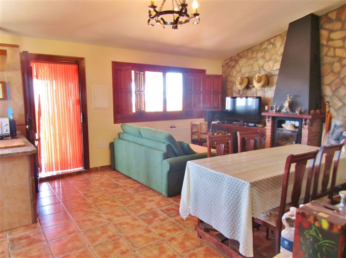 Image No.14-Maison de campagne de 3 chambres à vendre à Iznate