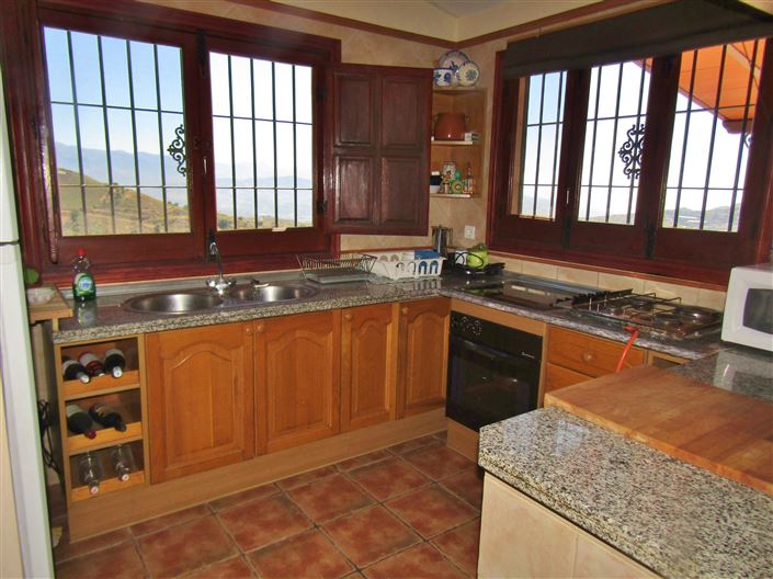 Image No.16-Maison de campagne de 3 chambres à vendre à Iznate