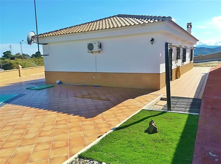 Image No.2-Maison de campagne de 3 chambres à vendre à Canillas de Aceituno