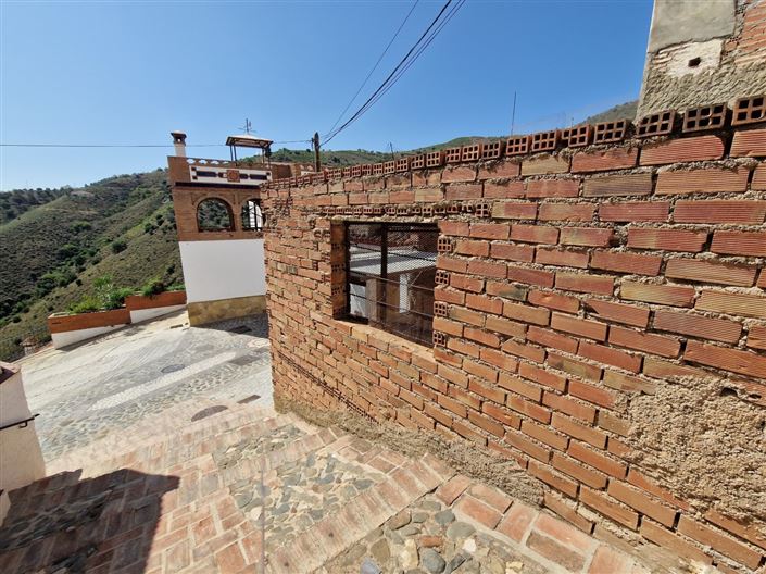 Image No.8-Maison de village de 3 chambres à vendre à Cutar