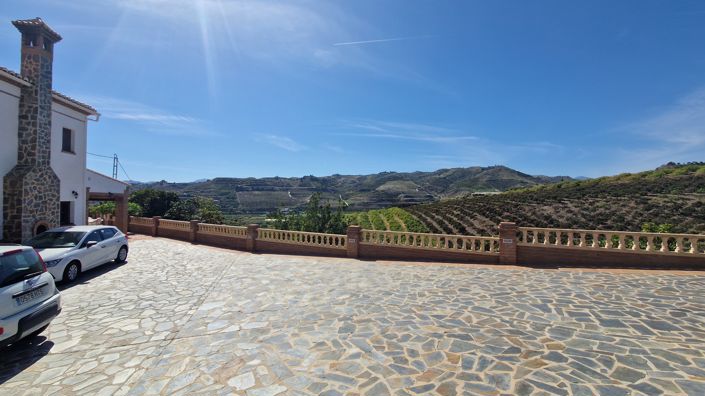 Image No.9-Maison de campagne de 5 chambres à vendre à Vélez-Málaga