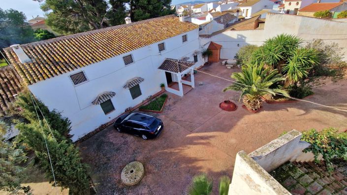 Image No.11-Maison de campagne de 8 chambres à vendre à Humilladero