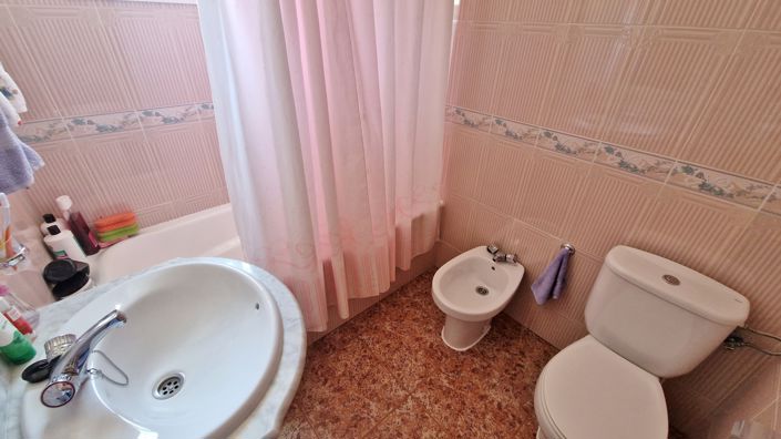 Image No.10-Maison de campagne de 4 chambres à vendre à Comares