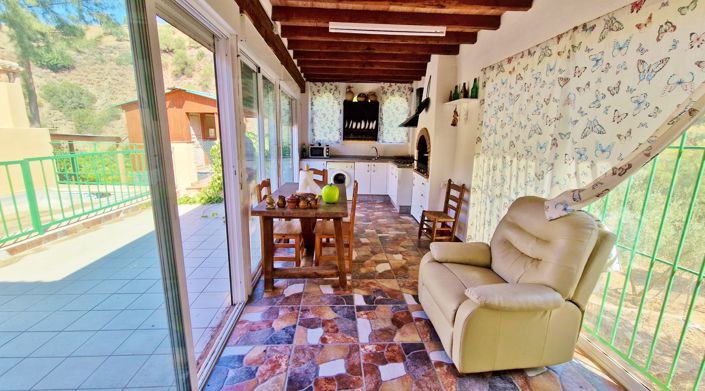 Image No.20-Maison de campagne de 4 chambres à vendre à Comares