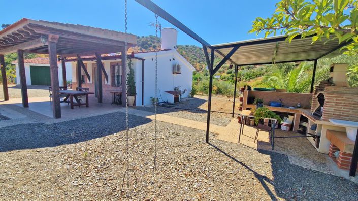 Image No.5-Maison de campagne de 4 chambres à vendre à Comares