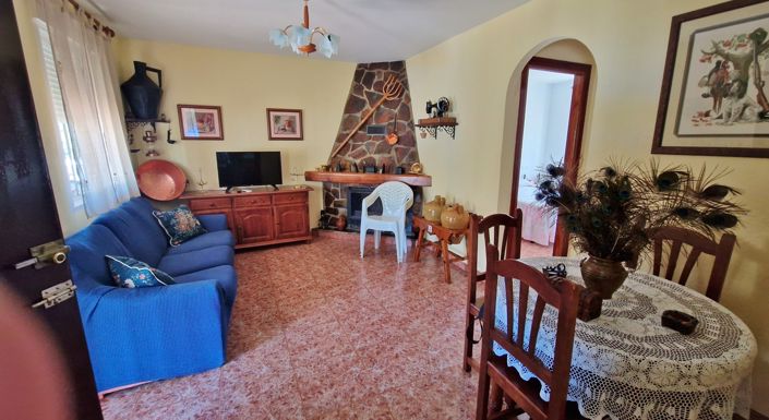 Image No.8-Maison de campagne de 4 chambres à vendre à Comares